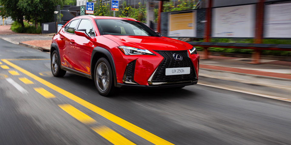 Lexus UX 250h F Sport