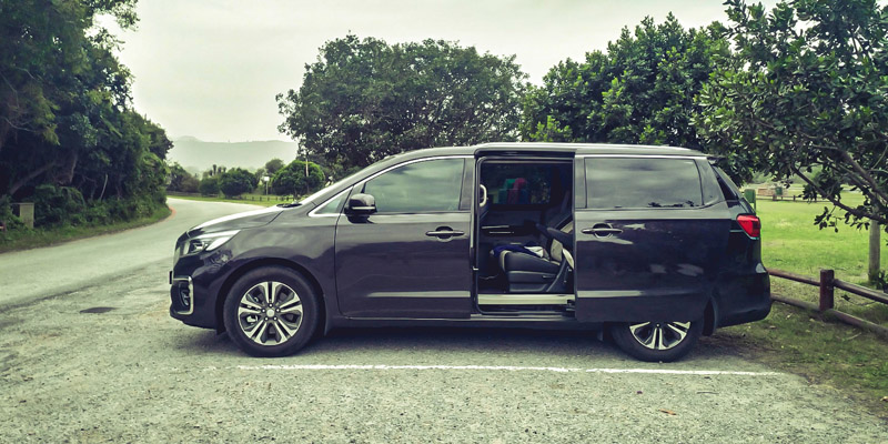 Kia Grand Sedona Review