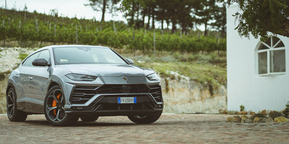 Lamborghini Urus First Drive Review