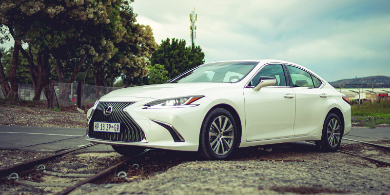 Lexus ES250 Review