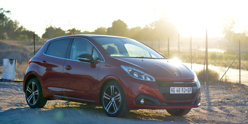 Peugeot 208 Review 1.2 GT Line